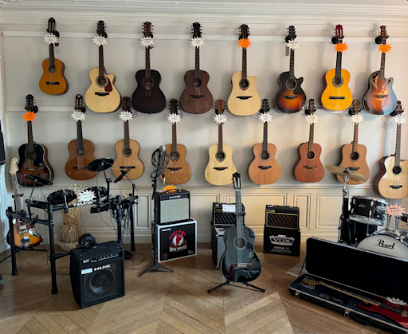 Yoe Music Store, Magasin D'instruments De Musique à Digoin